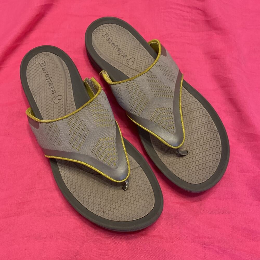 Bare trap Sandals
